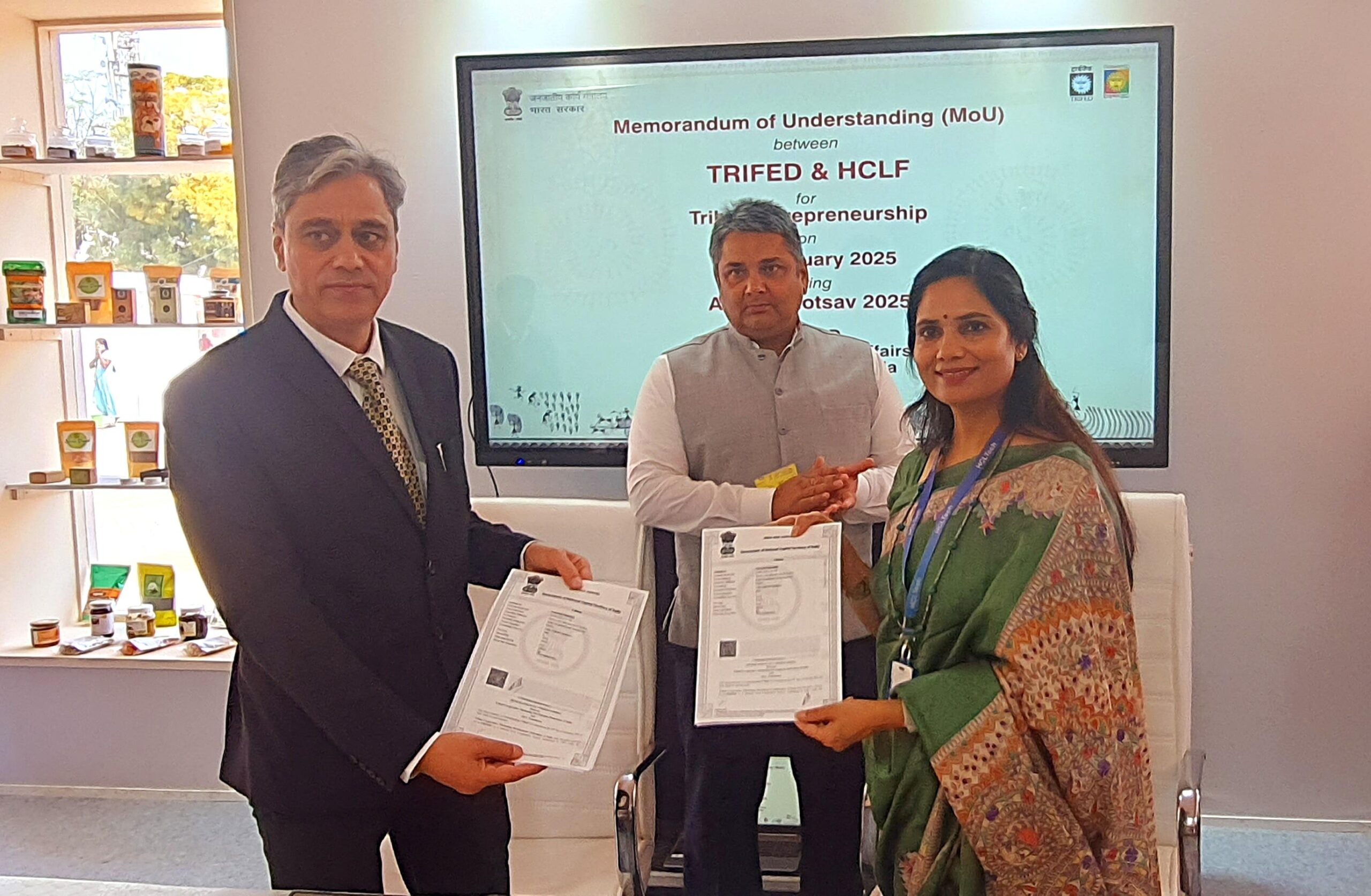 HCLFoundation partners with TRIFED to empower tribal artisans