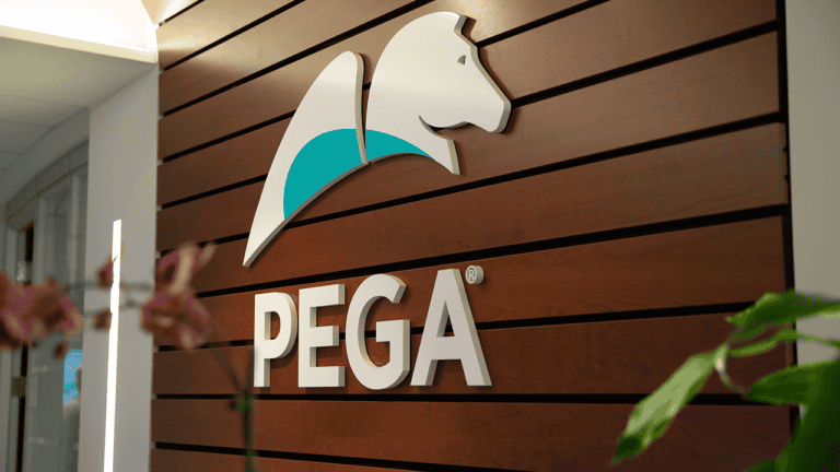 Pega Signs Five-Year Strategic Collaboration Agreement with AWS to Reimagine Legacy Transformation